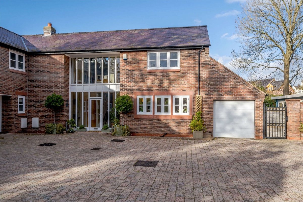 3 bedroom House for sale in Baytree House, 3, Dee Court, Farndon