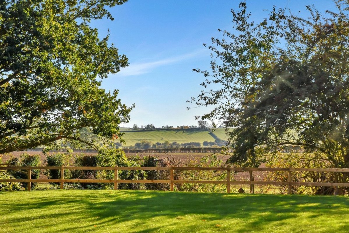 House for sale in Field Barn, 15, Drayton Road, Medbourne, Market