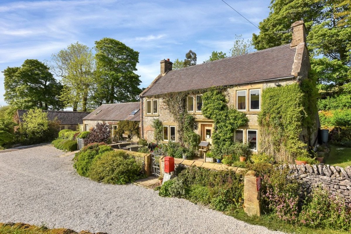 3 bedroom Farm House for sale in Wheeldon Trees Farm, Earl Sterndale