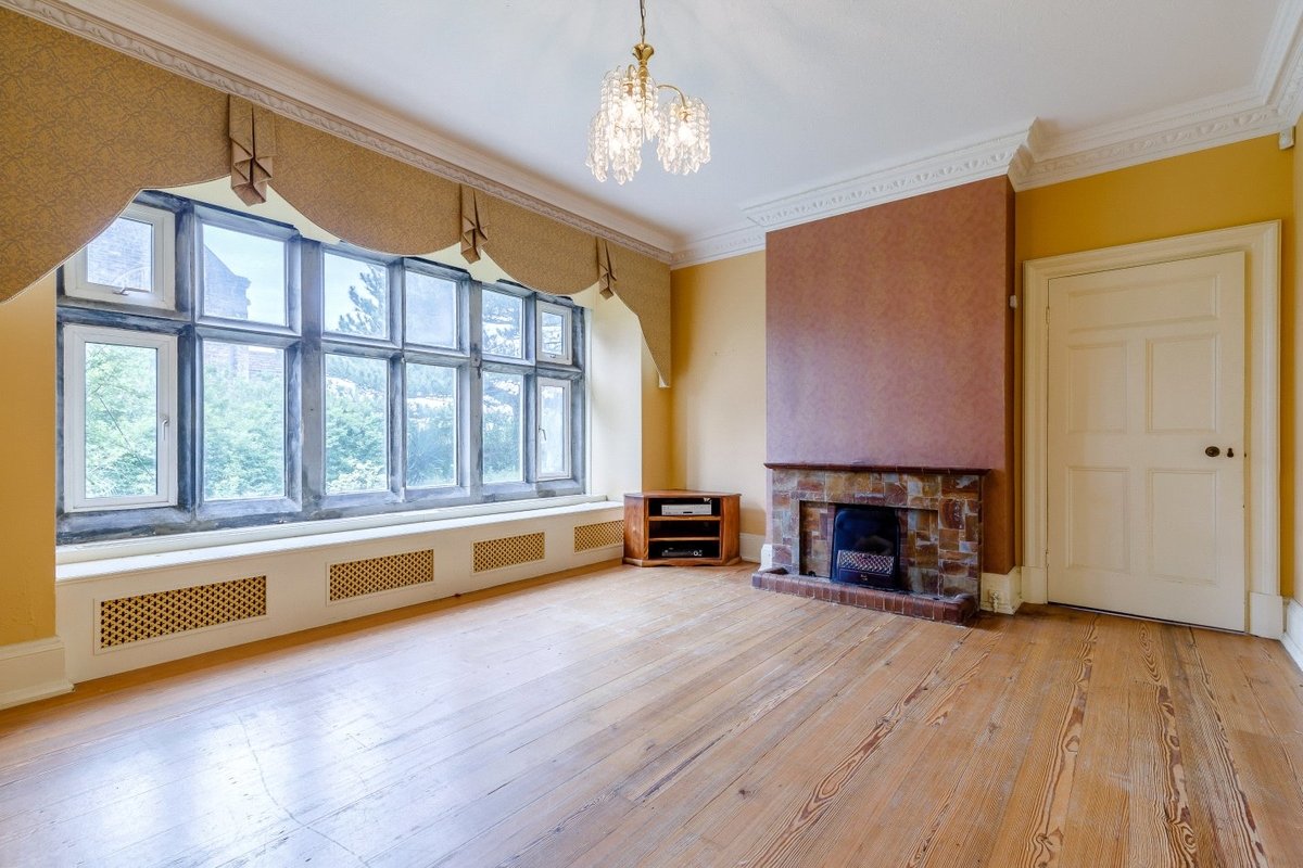 8 bedroom House for sale in 22, Groveland Road, Wallasey, Merseyside