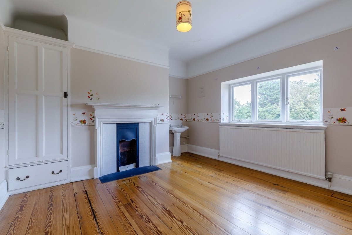 8 bedroom House for sale in 22, Groveland Road, Wallasey, Merseyside