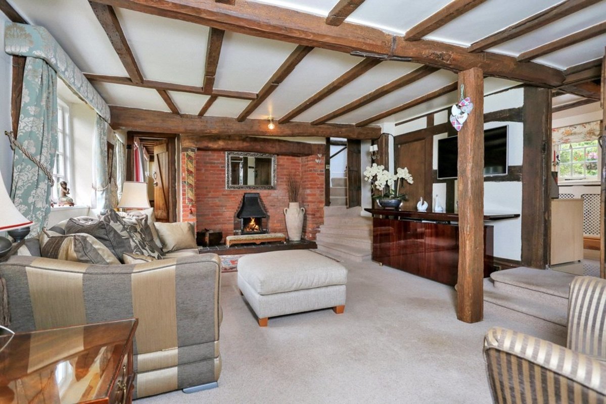 5 bedroom House for sale in Thatched Cottage, Hill Top, Longdon Green