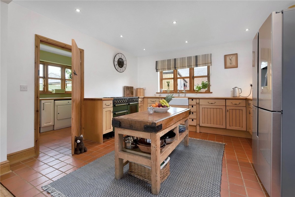 4 bedroom Farm House for sale in Saltersford Farm, Macclesfield Road