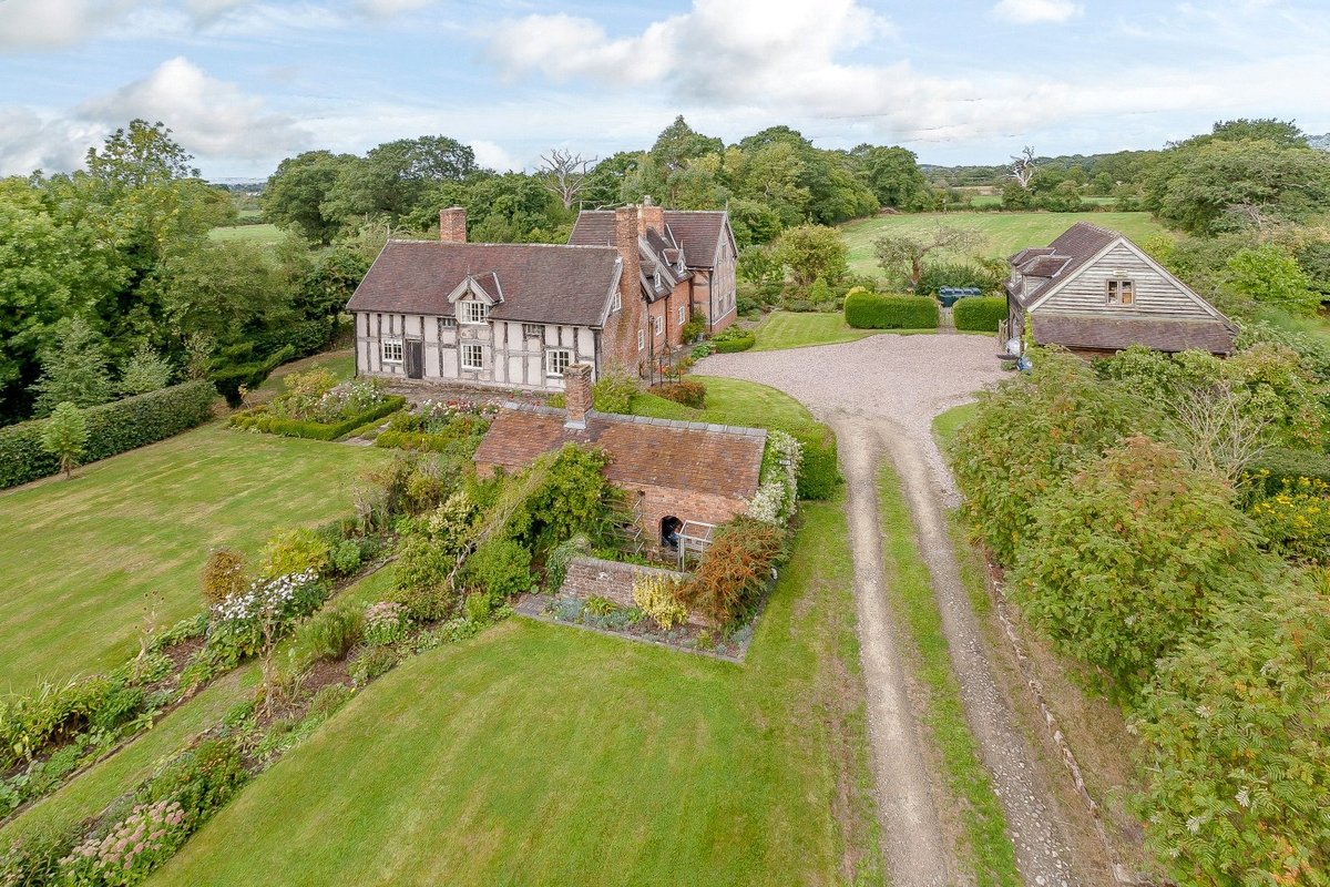 4 bedroom House for sale in Homewood, Scar Lane, Tilston, Malpas