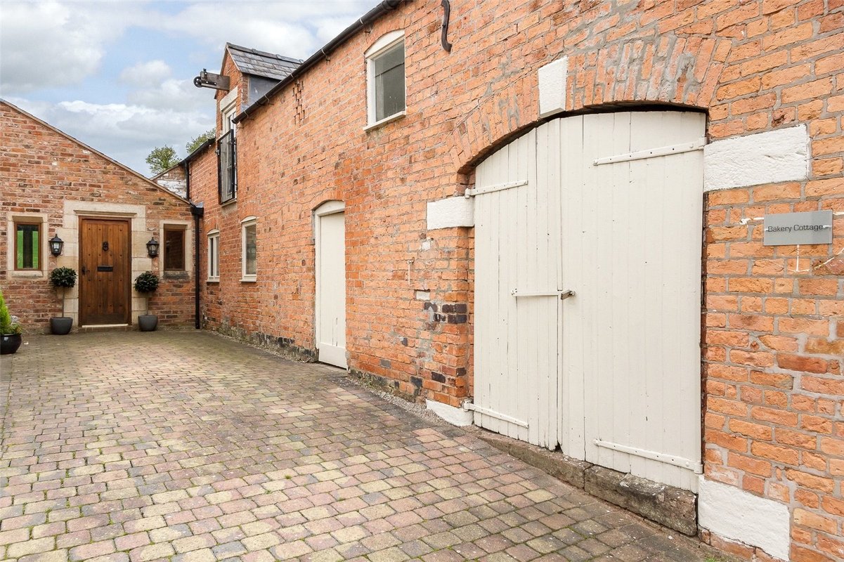 5 bedroom House for sale in Bakery Cottage, Sherrington Lane, Broxton