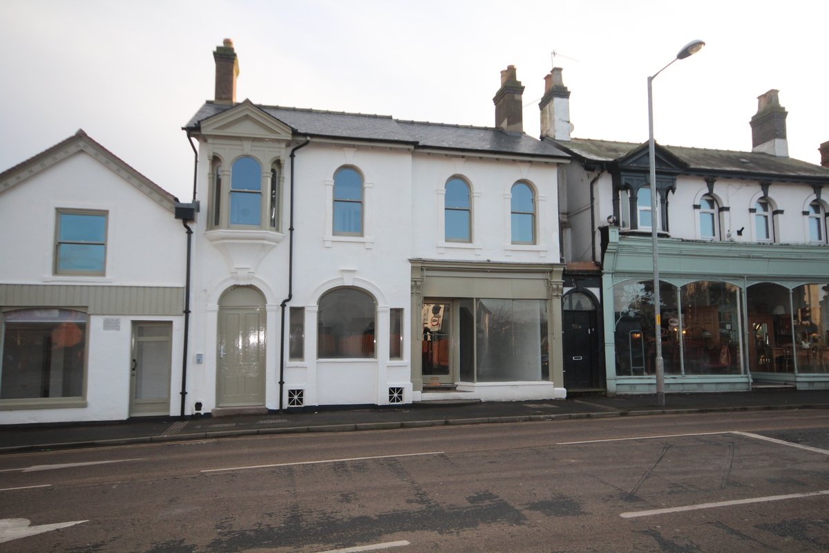 Retail to let in Unit 5, Worcester Road, Malvern, Worcestershire, WR14