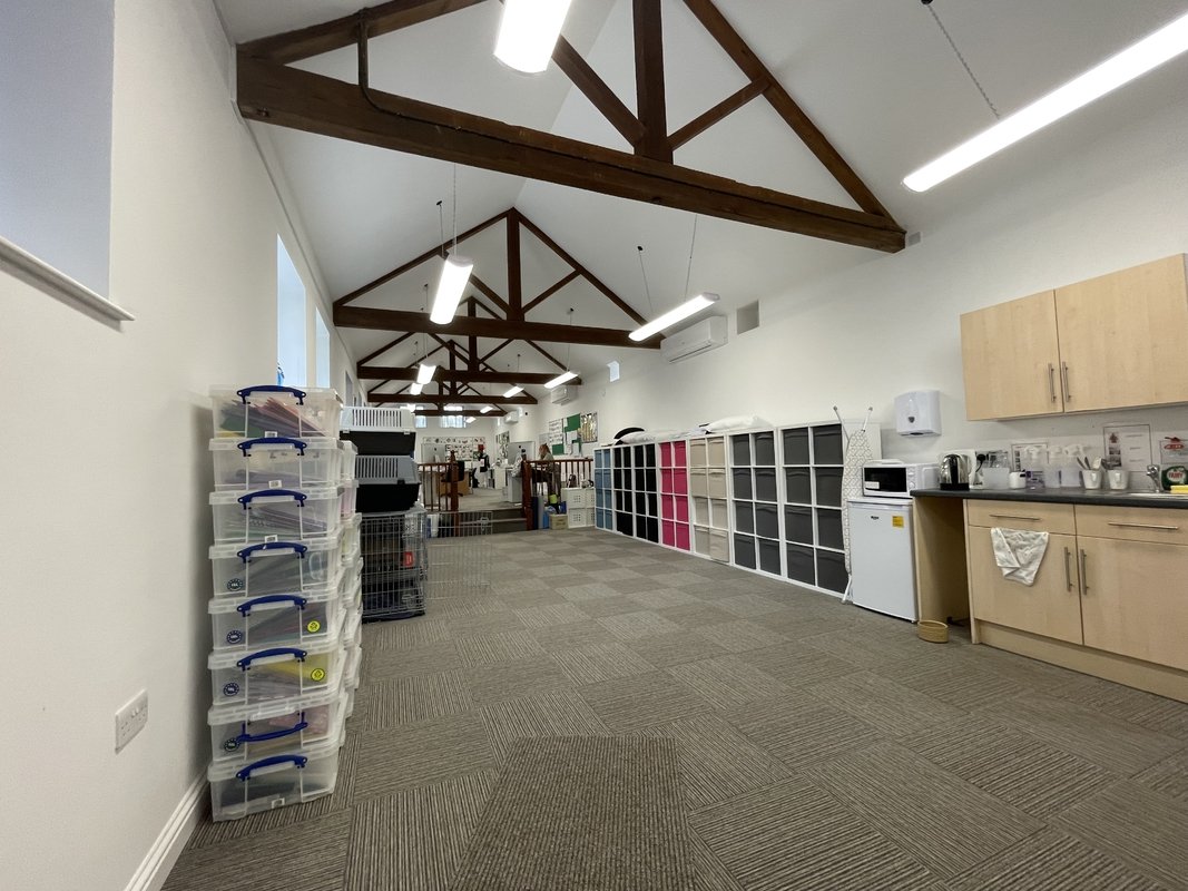 Office, Car Parking to let in Units 16, South Lodge Offices