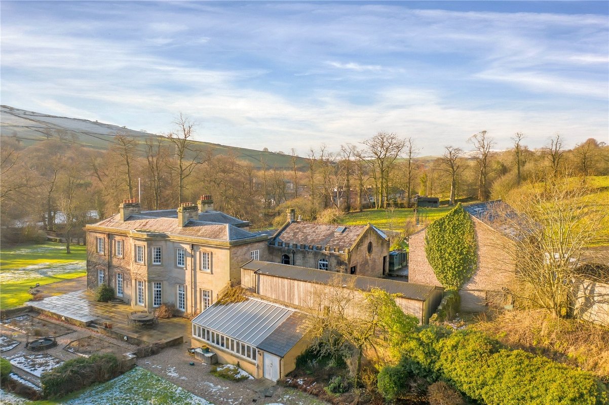 5 bedroom House for sale in White Hall, Whitehough, Chinley, High Peak