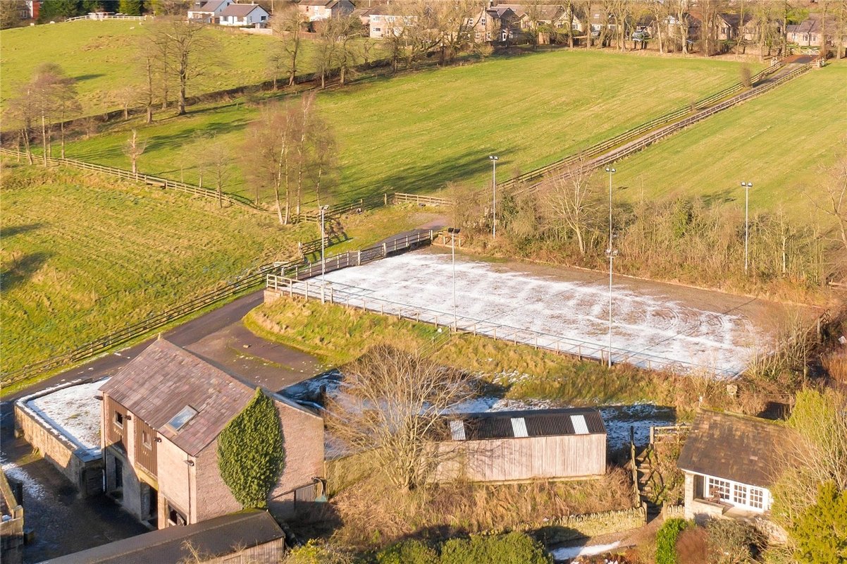 5 bedroom House for sale in White Hall, Whitehough, Chinley, High Peak